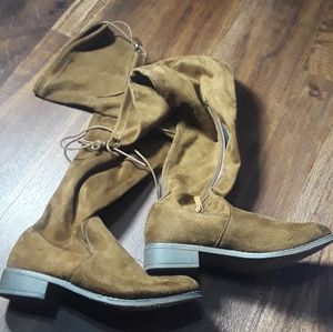 Over the knee, microsuede boot